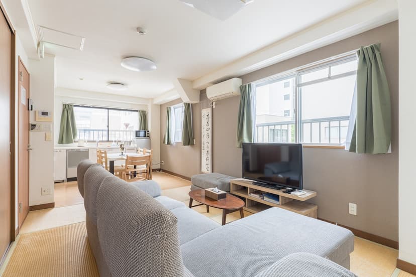 Listing 12263352